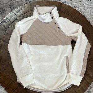 Women’s Abercrombie fleece pullover, Size XXS